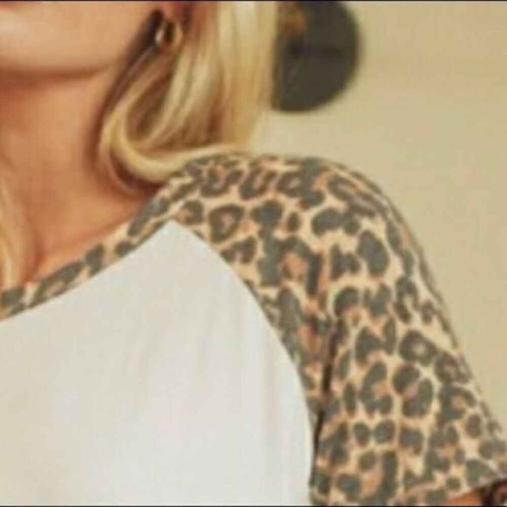 Leopard Sleeve Baseball Tee - Picture 9 of 12